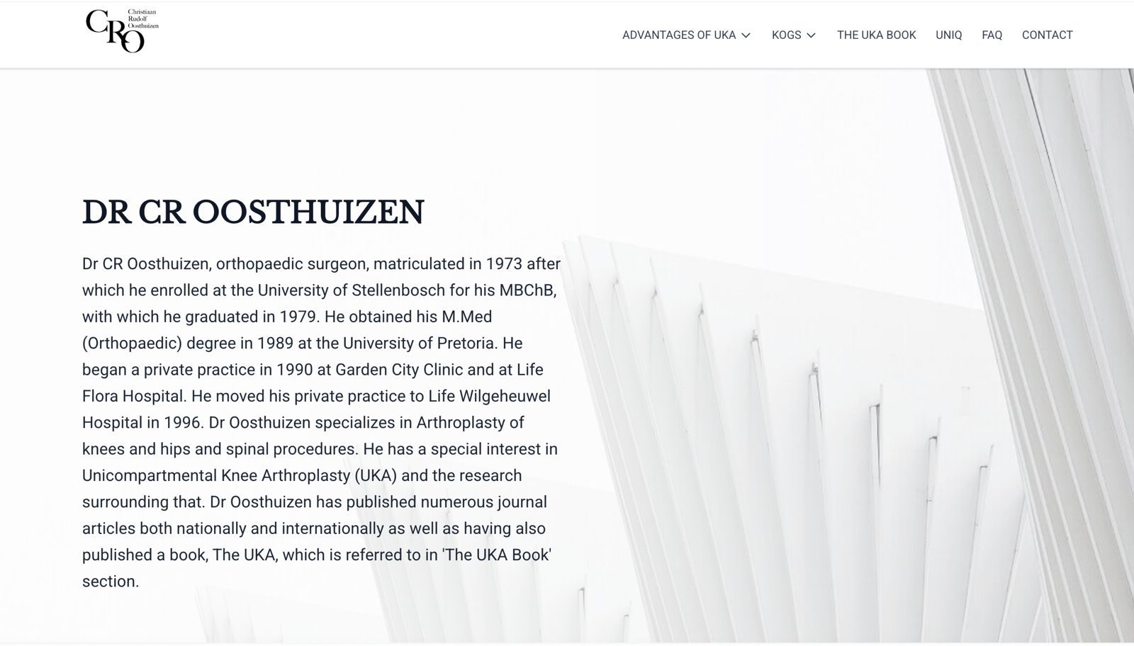 The original Dr Oosthuizen home page opening on the surgeon's name and a long biography paragraph